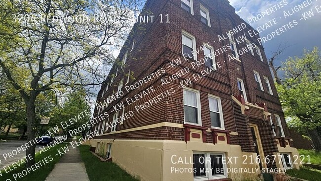 property at 3204 Redwood Rd
