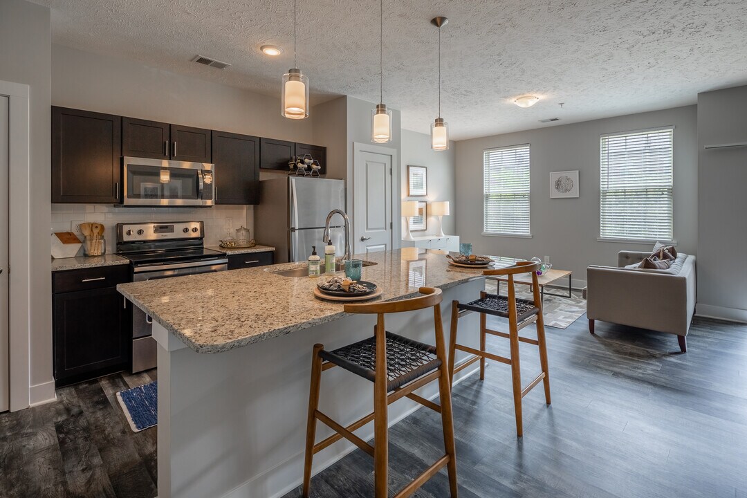 LC Murfreesboro in Murfreesboro, TN - Building Photo