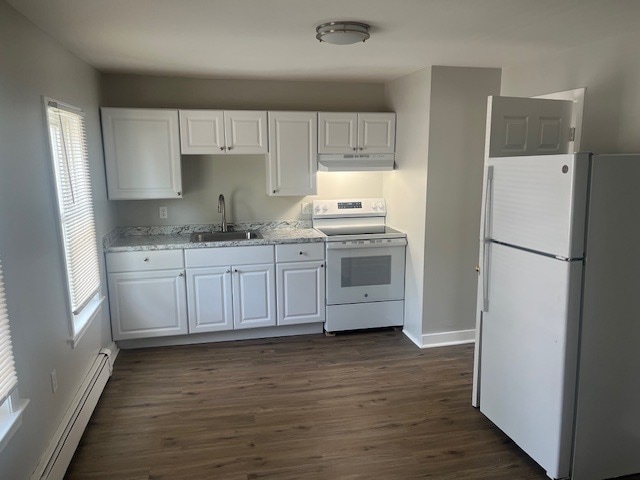 property at 33 Exeter Rd
