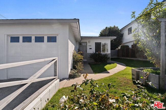 1406 17th St in Manhattan Beach, CA - Foto de edificio - Building Photo