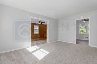 411 N Pines Rd in Blythewood, SC - Building Photo - Building Photo