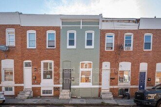 425 N Curley St in Baltimore, MD - Building Photo - Building Photo