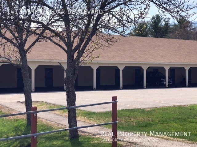 1412 White Cedar Blvd in Portsmouth, NH - Building Photo - Building Photo