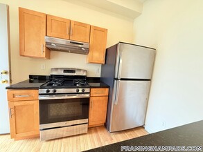 26 Centennial Pl in Framingham, MA - Building Photo - Building Photo