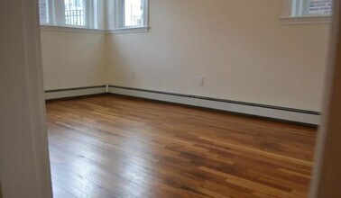 23 Wendell St, Unit 1 in Cambridge, MA - Building Photo - Building Photo