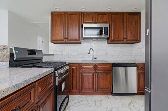 233 SW 21st St in Fort Lauderdale, FL - Building Photo - Building Photo