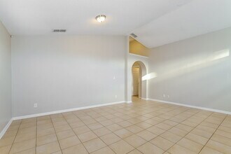 911 Brightview Dr in Lake Mary, FL - Building Photo - Building Photo