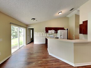 1228 Welch Ridge Ter in Apopka, FL - Foto de edificio - Building Photo