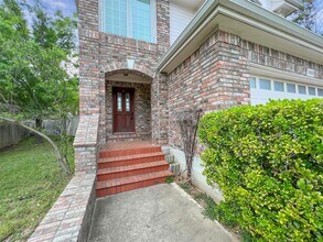 12010 Shady Springs Rd in Austin, TX - Building Photo - Building Photo