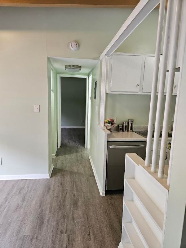 7723 Donnybrook Ct in Annandale, VA - Foto de edificio - Building Photo