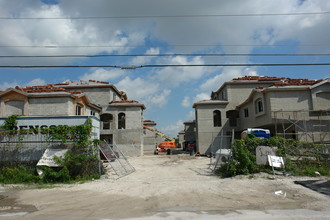 Park Plaza in Miami, FL - Building Photo - Building Photo