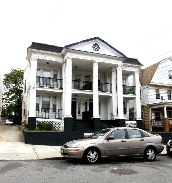 222-224 State St in Perth Amboy, NJ - Building Photo