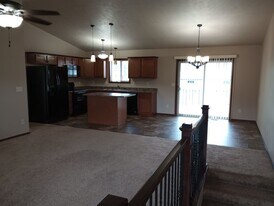 100-106 Haley Pl in Tea, SD - Building Photo