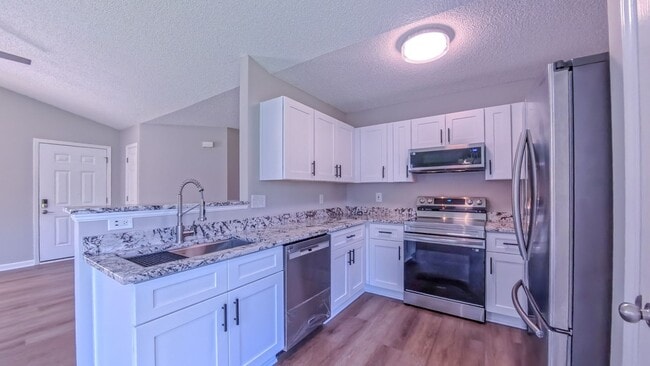 4928 Silverdene St in Raleigh, NC - Building Photo - Building Photo