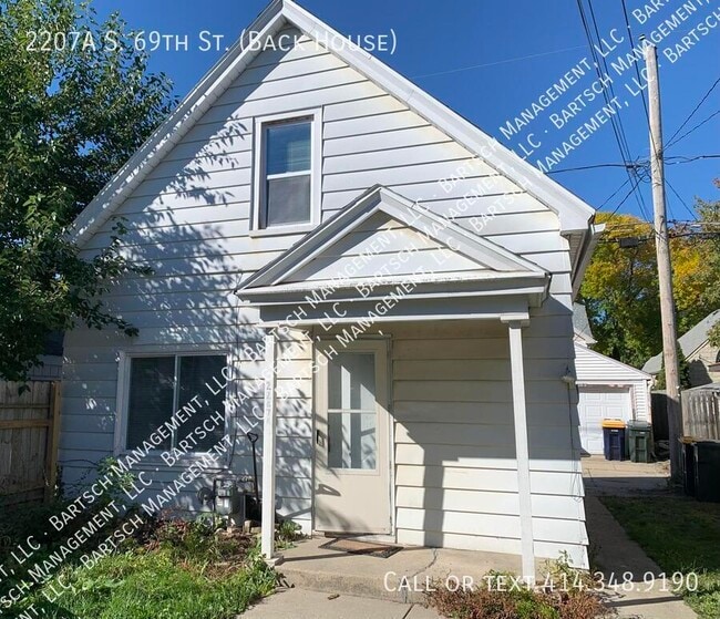 property at 2207 S 69th St