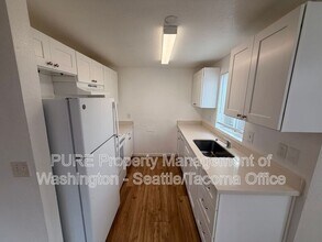 1706 E 56th St in Tacoma, WA - Building Photo - Building Photo