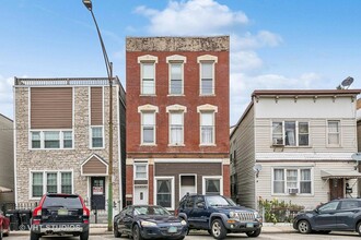 1310 W Erie St in Chicago, IL - Foto de edificio - Building Photo