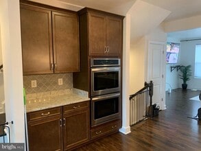 10538 Hinton Wy in Manassas, VA - Building Photo - Building Photo