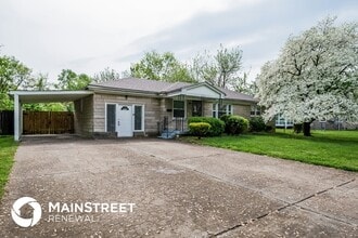 3213 Penhurst Dr in Shively, KY - Building Photo - Building Photo