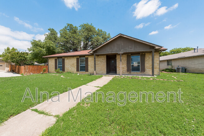 property at 3108 Oak Hill Rd