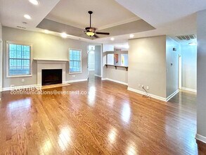 203 Silver Tail Ln in Huntsville, AL - Building Photo - Building Photo