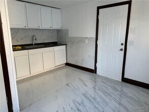 104 Balbach Dr in Cheektowaga, NY - Building Photo - Building Photo