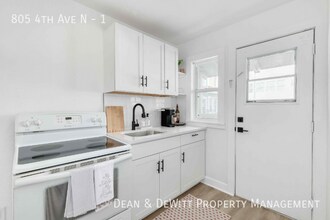 805 4th Ave N in St. Petersburg, FL - Building Photo - Building Photo