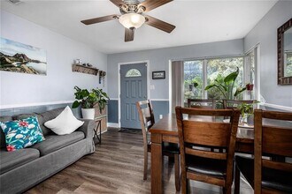 601 NW 34th Ter in Gainesville, FL - Building Photo - Building Photo