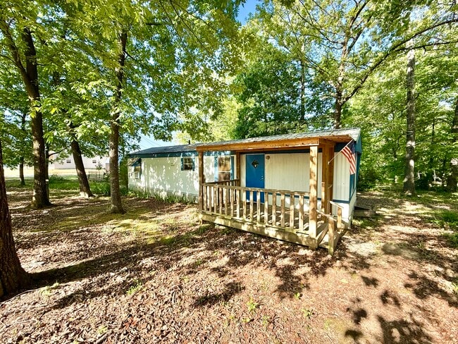 1139 County Road 167 in Baldwyn, MS - Foto de edificio - Building Photo