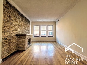 3523 N Racine Ave, Unit 2 in Chicago, IL - Foto de edificio - Building Photo