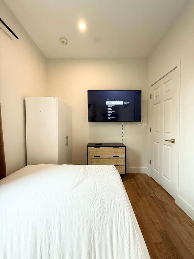 Nice room in a good neighborhood in Brooklyn, NY - Building Photo - Building Photo