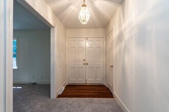 4718 Rembert Dr in Raleigh, NC - Building Photo - Building Photo