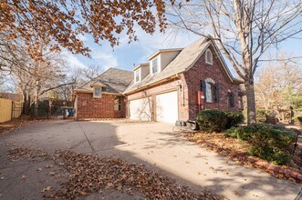 1609 Olde Depot Dr in Edmond, OK - Building Photo - Building Photo