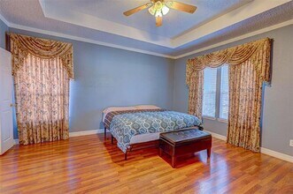 3945 Luke Ln in Carrollton, TX - Foto de edificio - Building Photo