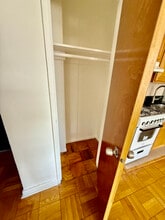 122 Bruce Ave in Yonkers, NY - Building Photo - Building Photo