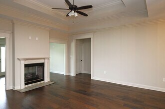 4704 Crescent Ct in Hahira, GA - Building Photo - Building Photo