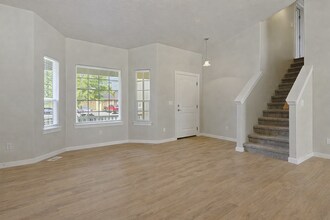 3456 N Maplestone Ave in Meridian, ID - Building Photo - Building Photo