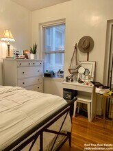 21 Westbourne Ter, Unit 1 in Brookline, MA - Building Photo - Building Photo