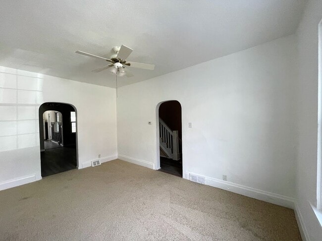 property at 1817 Davis Ave