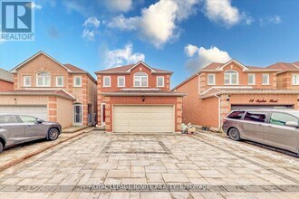 16 Sophia Rd in Markham, ON - Building Photo - Building Photo
