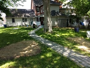 411 E Montgomery Ave, Unit #3 in North Wales, PA - Building Photo - Building Photo