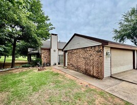 428 Sundance Ln in Edmond, OK - Building Photo