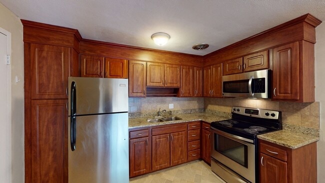 212 Kent St, Unit 38