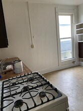 1204 North St, Unit 4 in Lafayette, IN - Foto de edificio - Building Photo