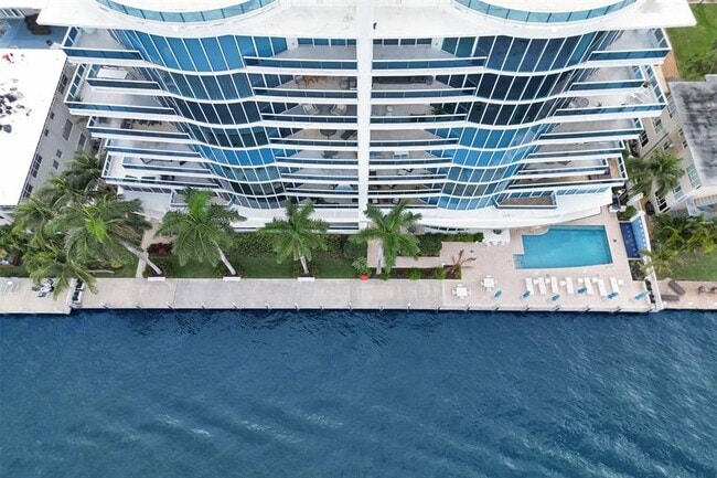 715 Bayshore Dr in Fort Lauderdale, FL - Building Photo - Building Photo