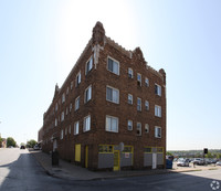 Wiltshire Apartments in Kansas City, MO - Foto de edificio - Building Photo