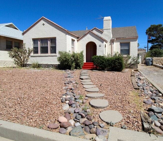 412 E Baltimore Dr in El Paso, TX - Building Photo - Building Photo
