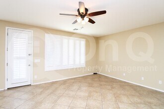 21061 N Bustos Way in Maricopa, AZ - Building Photo - Building Photo
