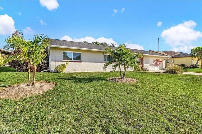 409 SW 44th St in Cape Coral, FL - Building Photo - Building Photo