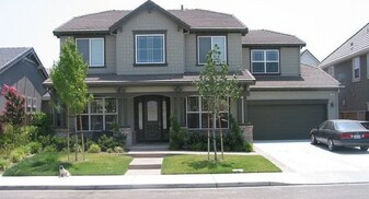 1426 Montauban Ct in Tracy, CA - Building Photo